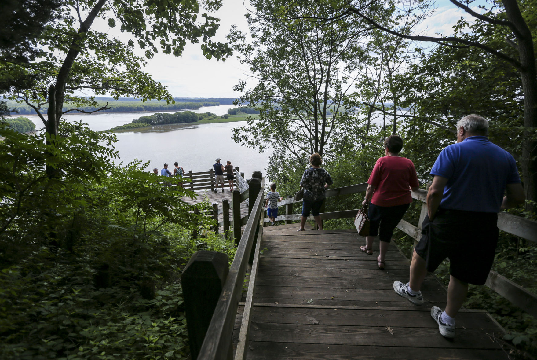 THE GREAT RIVER-0622